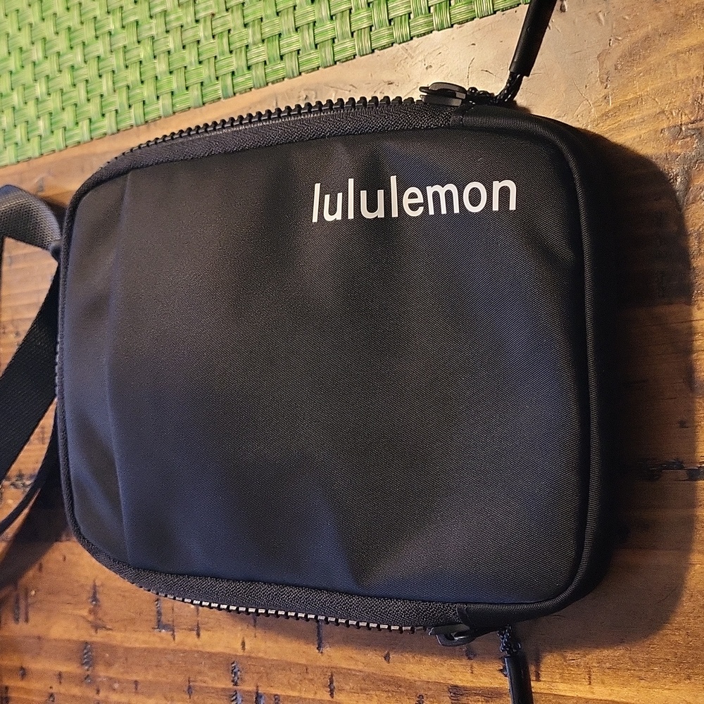 Lululemon Cross body bag